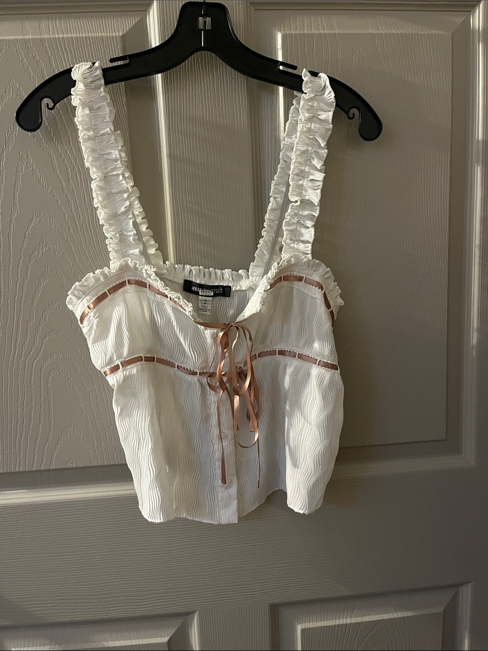 7/$20 Urban Outfitters White Ruffle-Trim Tie-Front Camisole